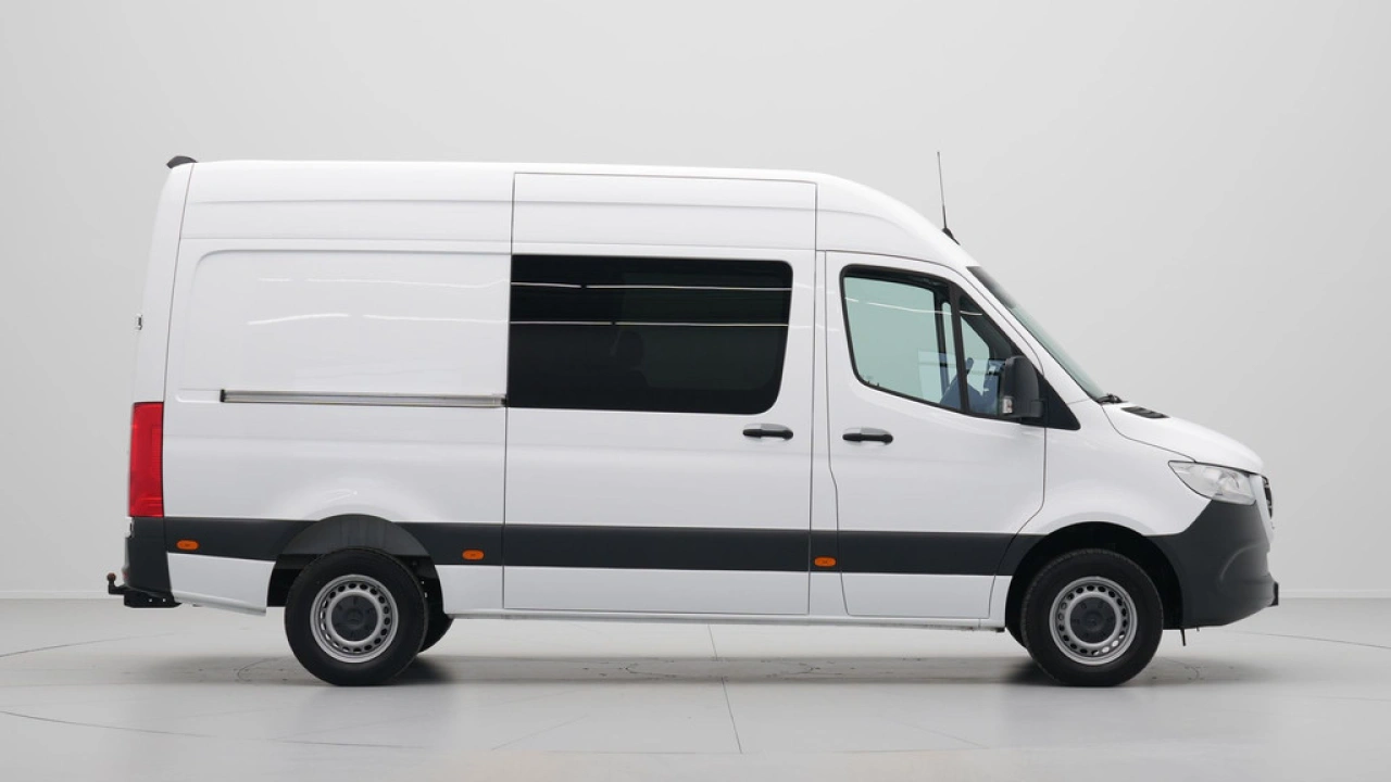 Mercedes-Benz Sprinter 319CDI L2H2 DC
