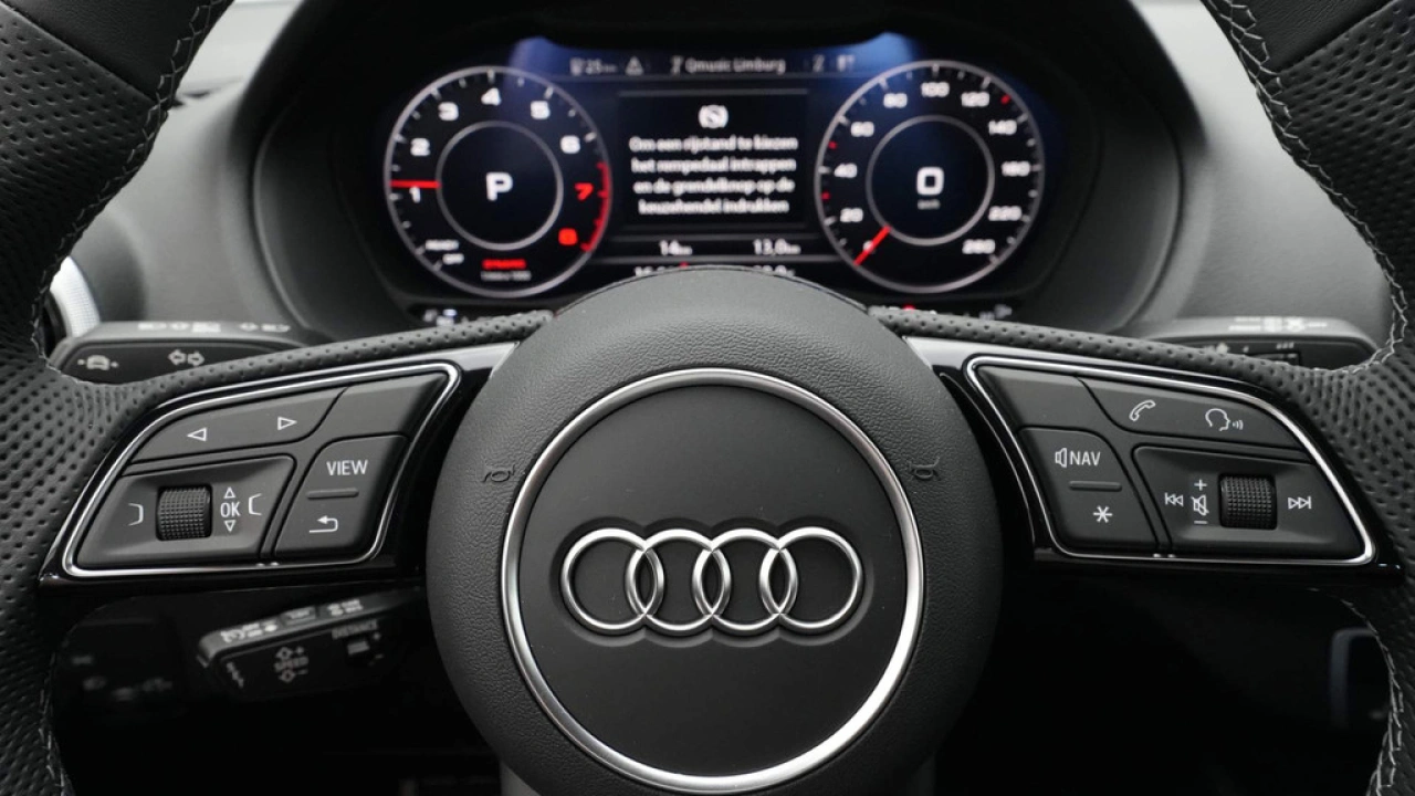 Audi Q2 35 TFSI S Edition