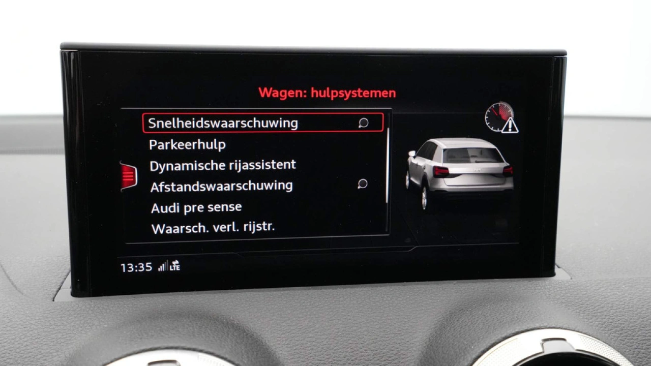 Audi Q2 35 TFSI S Edition