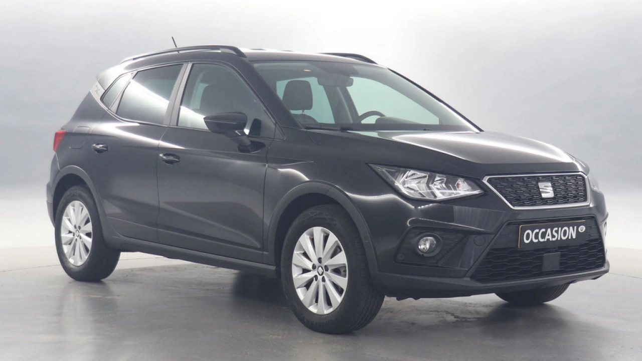 SEAT Arona 1.0 TSI 95pk Style Business Intense