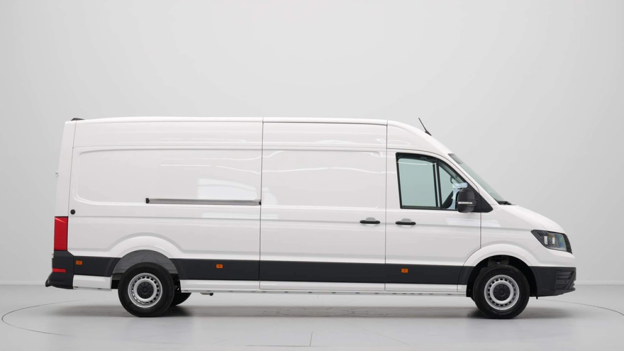 VW Bedrijfswagens Crafter 2.0 TDI 103kW 140PK GVW 3.5T WB 4490mm L4H3 Trendline