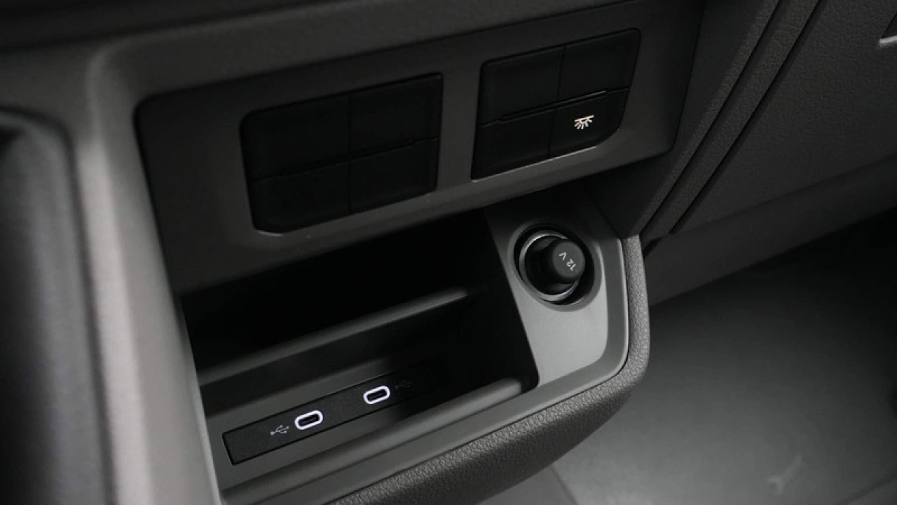VW Bedrijfswagens Crafter 2.0 TDI 103kW 140PK GVW 3.5T WB 4490mm L4H3 Trendline