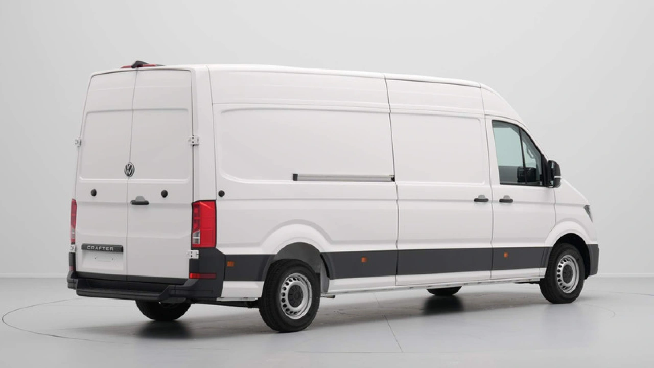 VW Bedrijfswagens Crafter 2.0 TDI 103kW 140PK GVW 3.5T WB 4490mm L4H3 Trendline