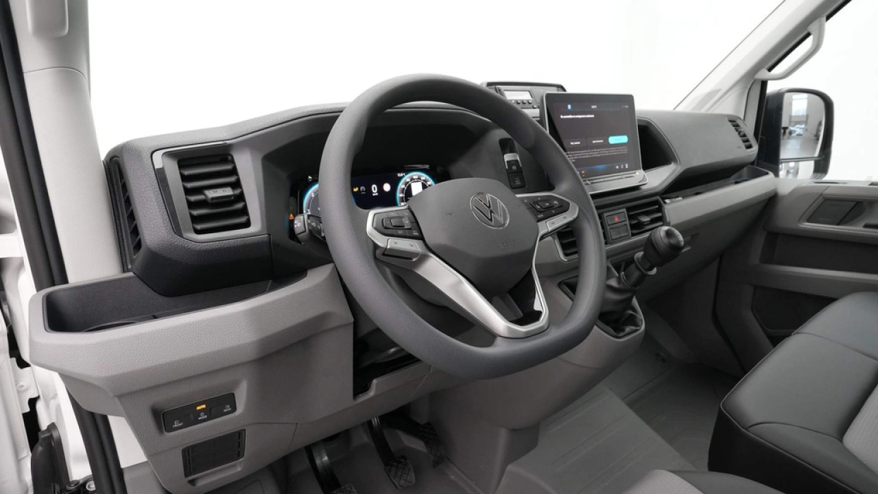 VW Bedrijfswagens Crafter 2.0 TDI 120kW 164PK GVW 5.0T L4 DL Highline EURO VI RWD