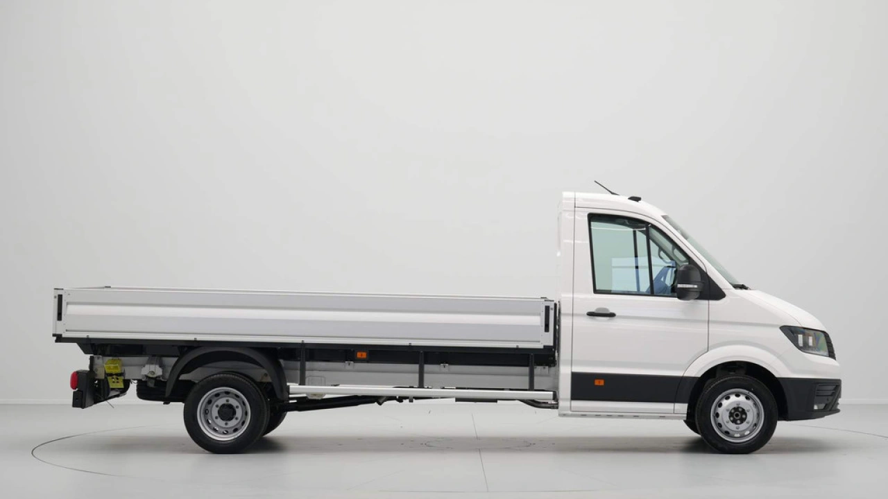 VW Bedrijfswagens Crafter 2.0 TDI 120kW 164PK GVW 5.0T L4 DL Highline EURO VI RWD