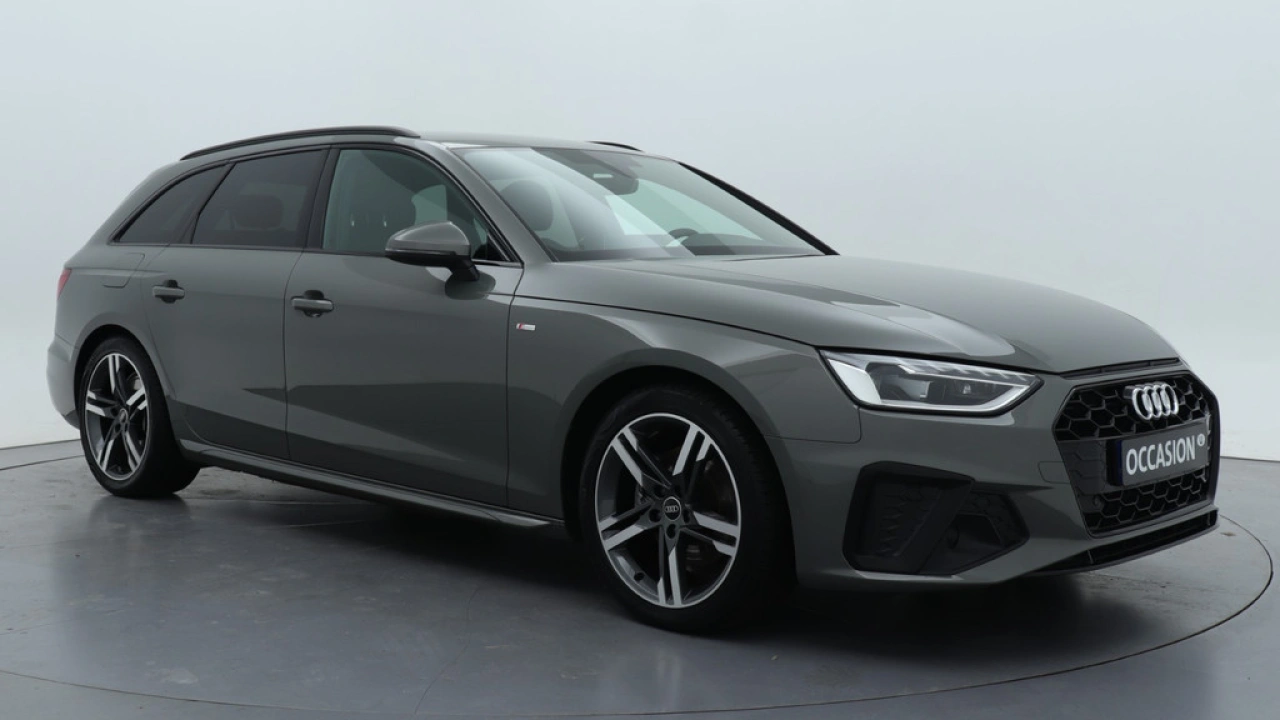 Audi A4 Avant 35 TFSI S edition Competition | Assistentie Tour | 18