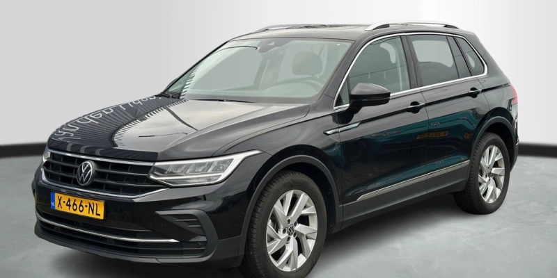 Volkswagen Tiguan 1.5 TSI 150pk DSG Life Business Panoramadak Trekhaak