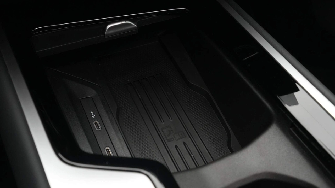 Volkswagen Passat Variant 1.5 eTSI 150pk DSG R Line BlackStyle