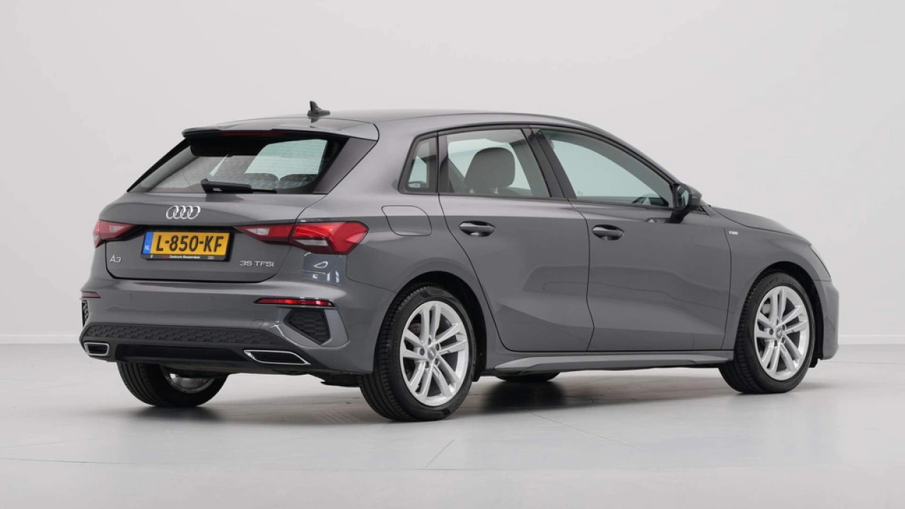 Audi A3 Sportback 35 TFSI 150pk S-Line edition