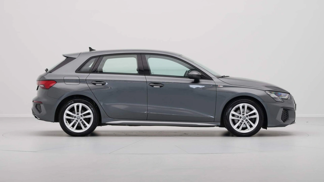 Audi A3 Sportback 35 TFSI 150pk S-Line edition