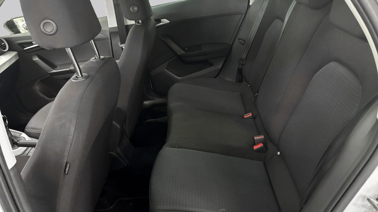 SEAT Arona 1.0 TSI Style Business Connect