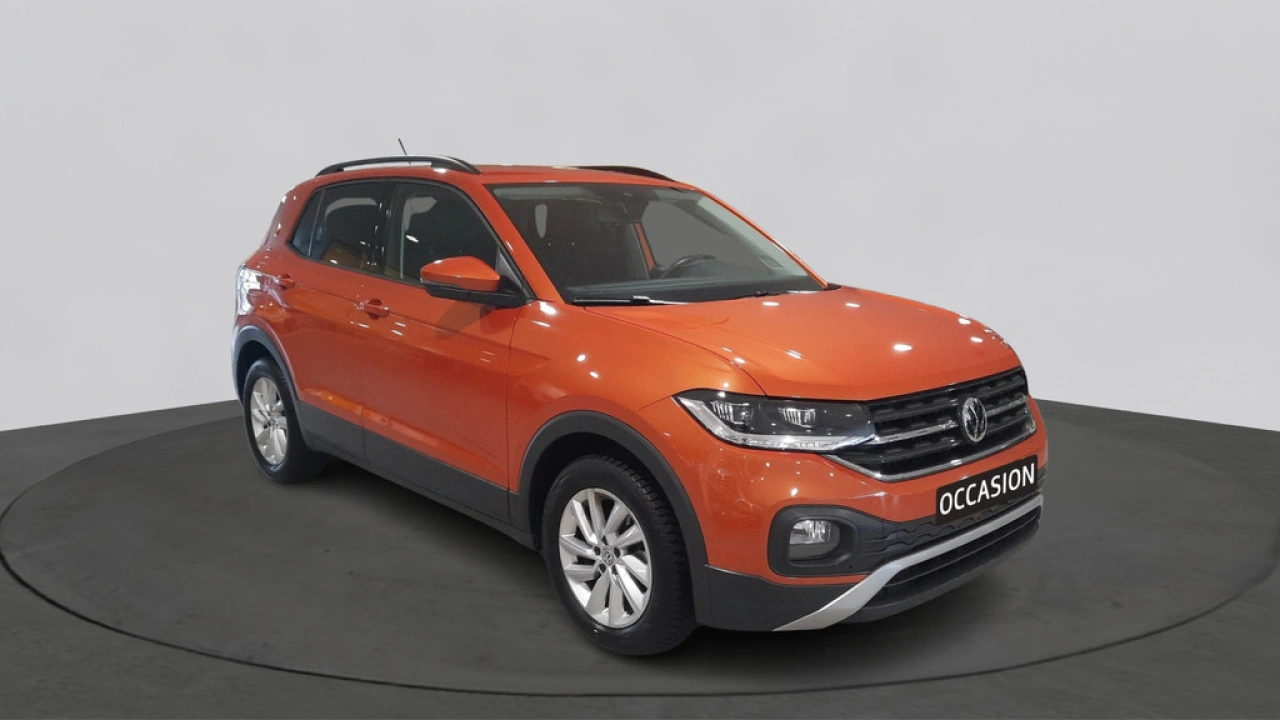 Volkswagen T-Cross 1.0 110pk TSI Life | Navi | LED verlichting | Camera | Trekhaak