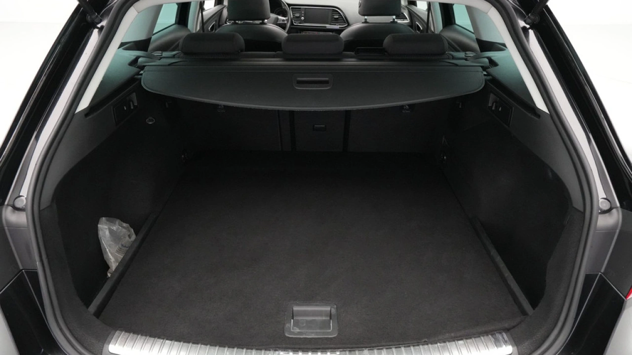 SEAT León ST 1.5 TSI 150pk DSG FR Business Intense