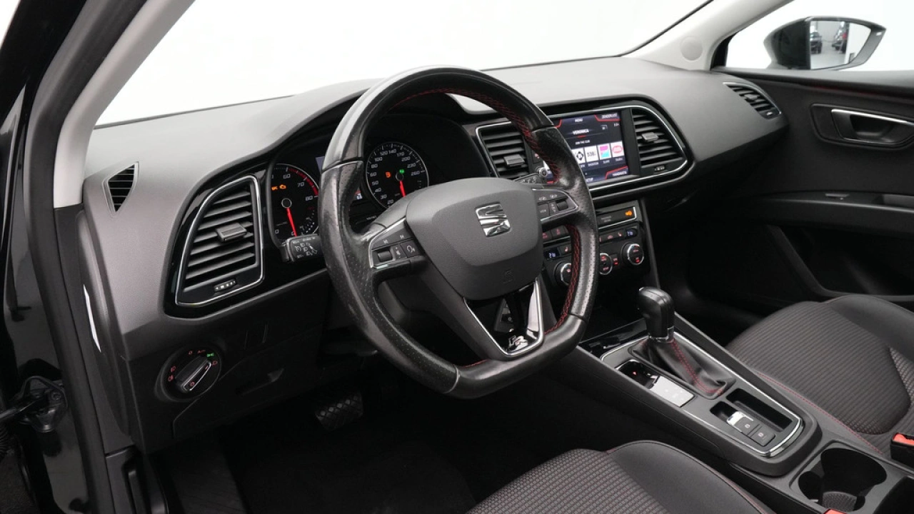 SEAT León ST 1.5 TSI 150pk DSG FR Business Intense
