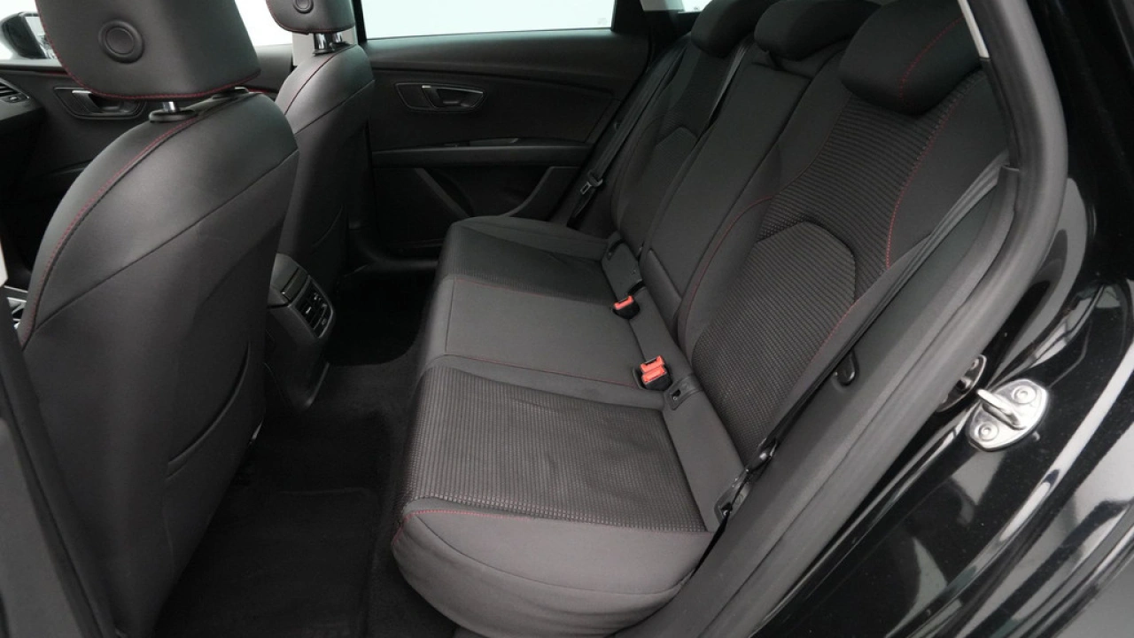 SEAT León ST 1.5 TSI 150pk DSG FR Business Intense