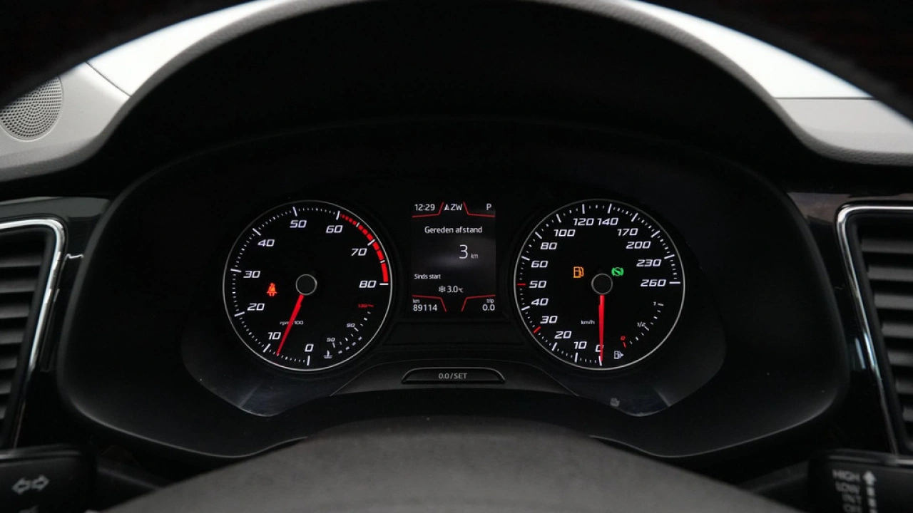 SEAT León ST 1.5 TSI 150pk DSG FR Business Intense