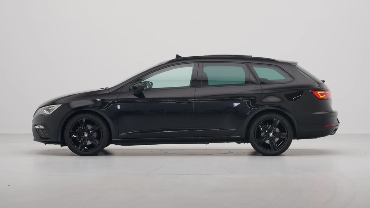 SEAT León ST 1.5 TSI 150pk DSG FR Business Intense