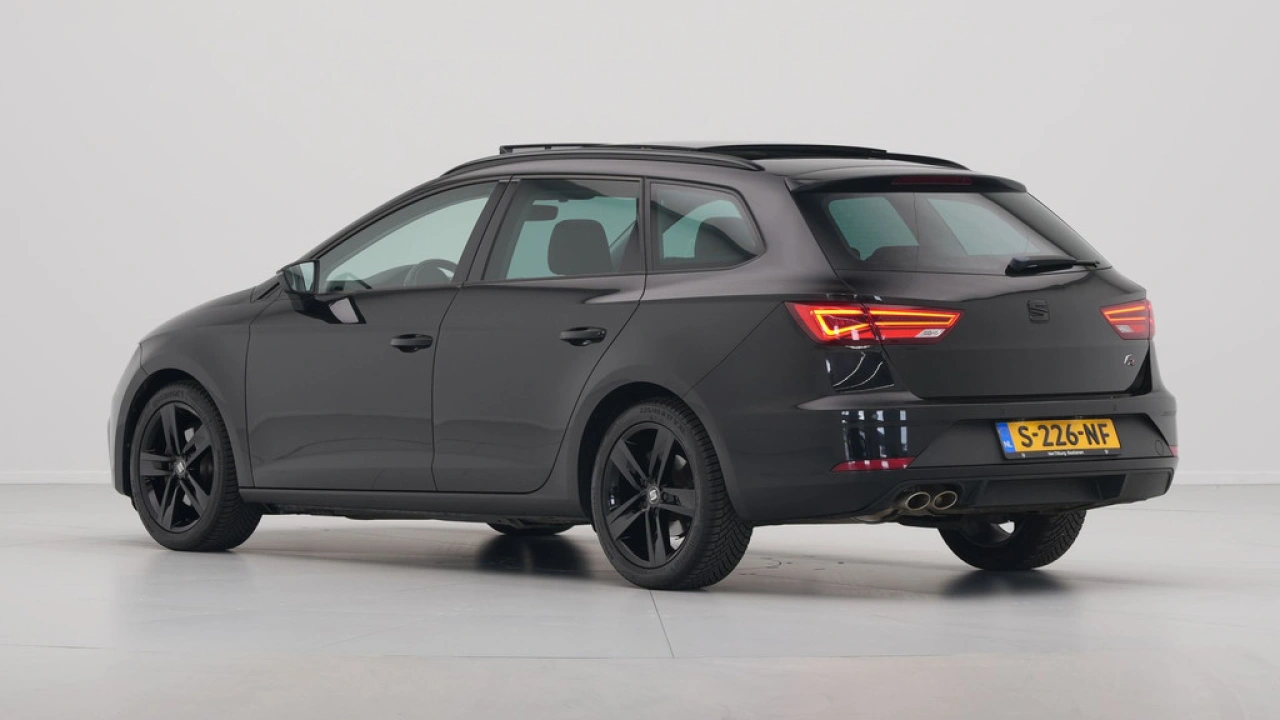 SEAT León ST 1.5 TSI 150pk DSG FR Business Intense