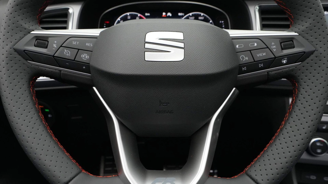 SEAT Ateca 1.5 TSI FR Business Intense