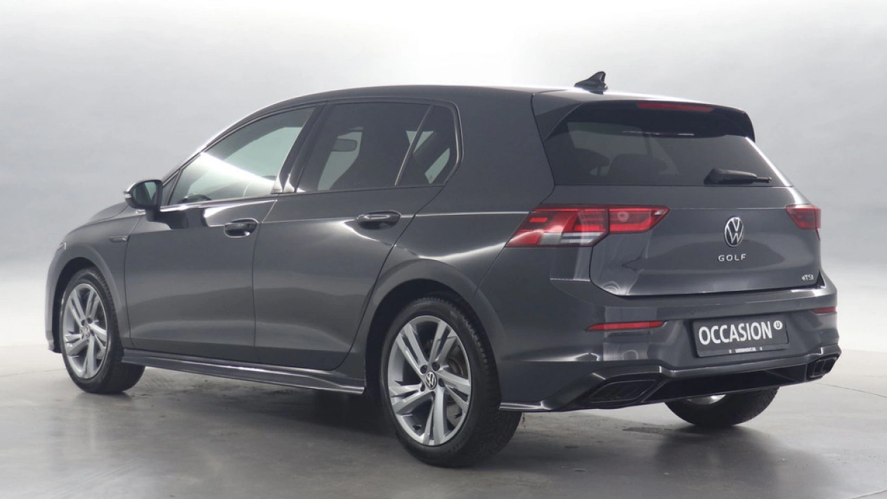 Volkswagen Golf 1.5 eTSI R-Line Black Style
