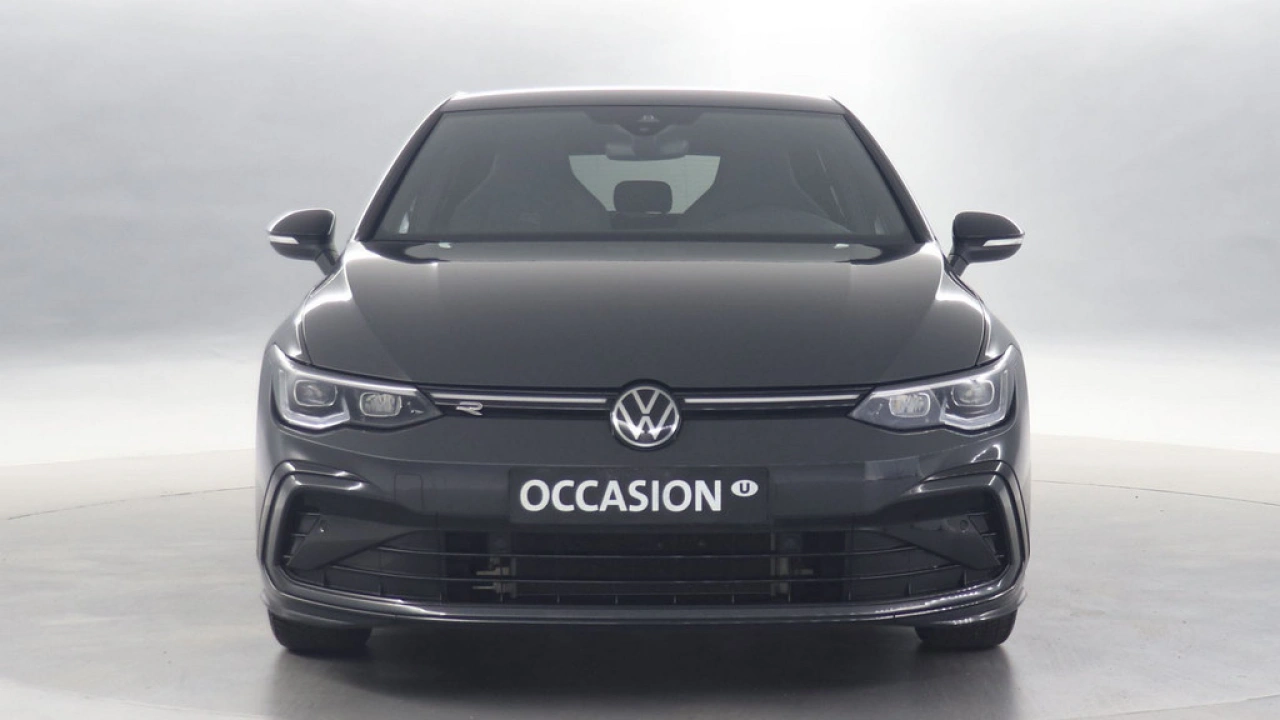 Volkswagen Golf 1.5 eTSI R-Line Black Style
