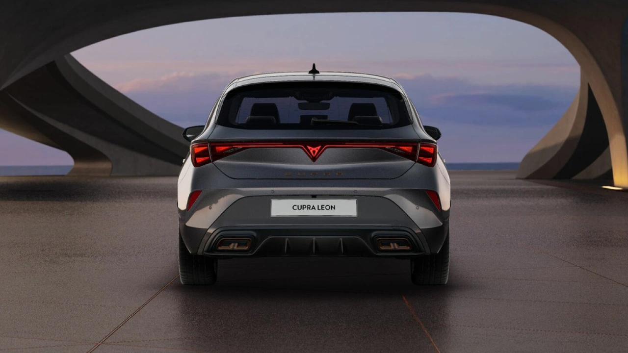 CUPRA Leon 1.5 TSI e-Hybrid 204 6DSG Business