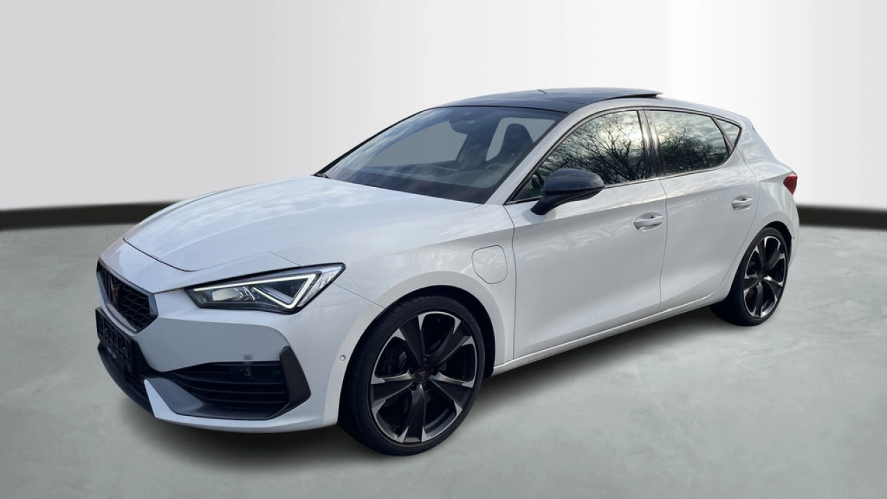 CUPRA Leon 1.4 TSI eHybrid 245pk PHEV  VZ Performance