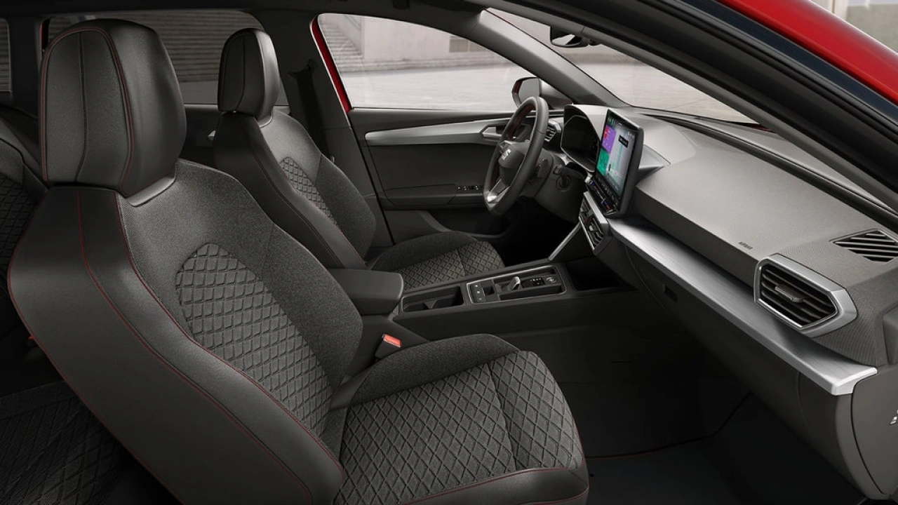SEAT Leon Sportstourer 1.5 TSI e-Hybrid FR Business 204PK DSG