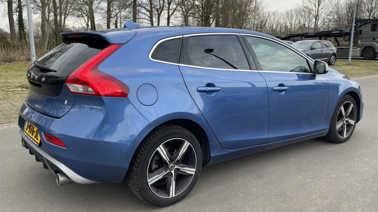 Volvo V40 2.0 D3 150pk Edition+ Automaat