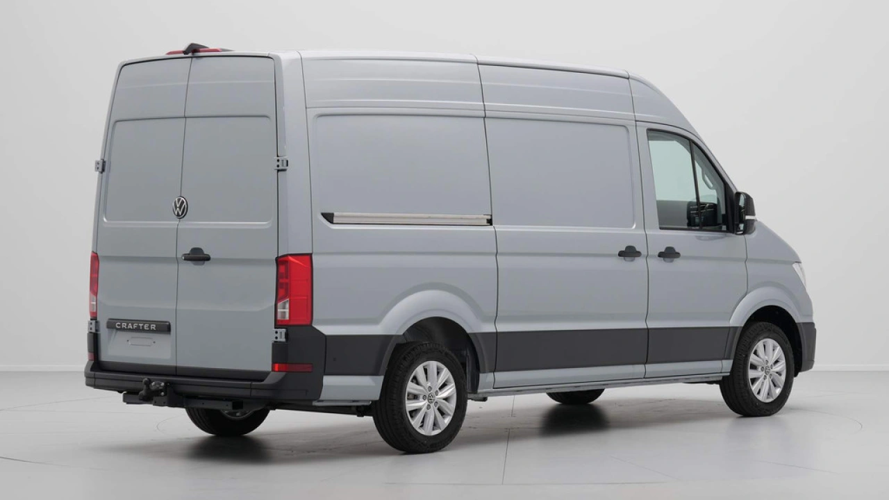 VW Bedrijfswagens Crafter 2.0 TDI 103kW 140PK GVW 3.5T WB 3640mm L3H3 Exclusive AUT