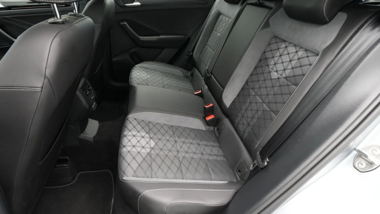 Volkswagen T-Roc 1.5 TSI 150pk DSG R-Line