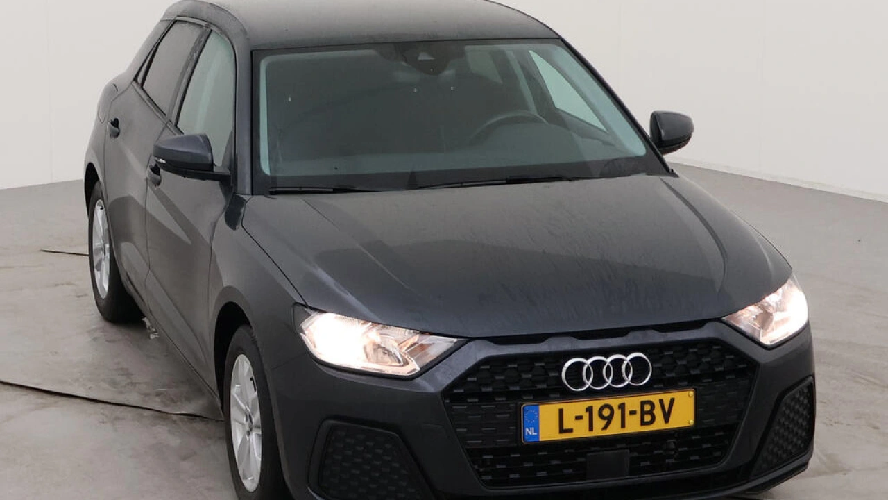 Audi A1 Sportback 25 TFSI Pro Line | Carplay | Cruise control | LMV |