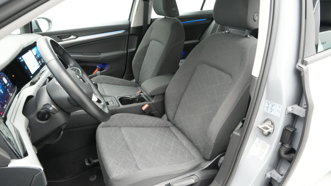 Volkswagen Golf 1.0 TSI 110pk Life