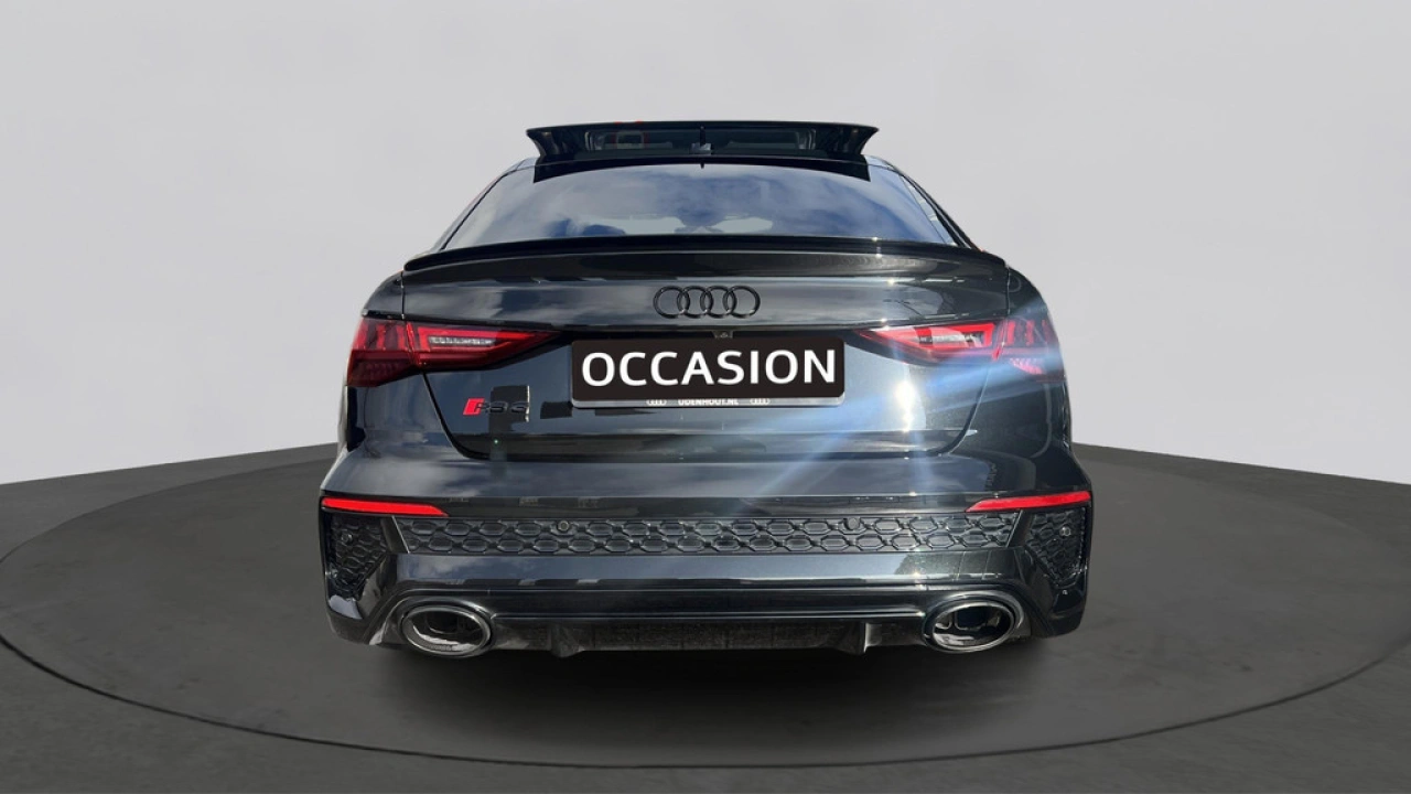 Audi RS3 Limousine 2.5 TFSI 400pk Quattro