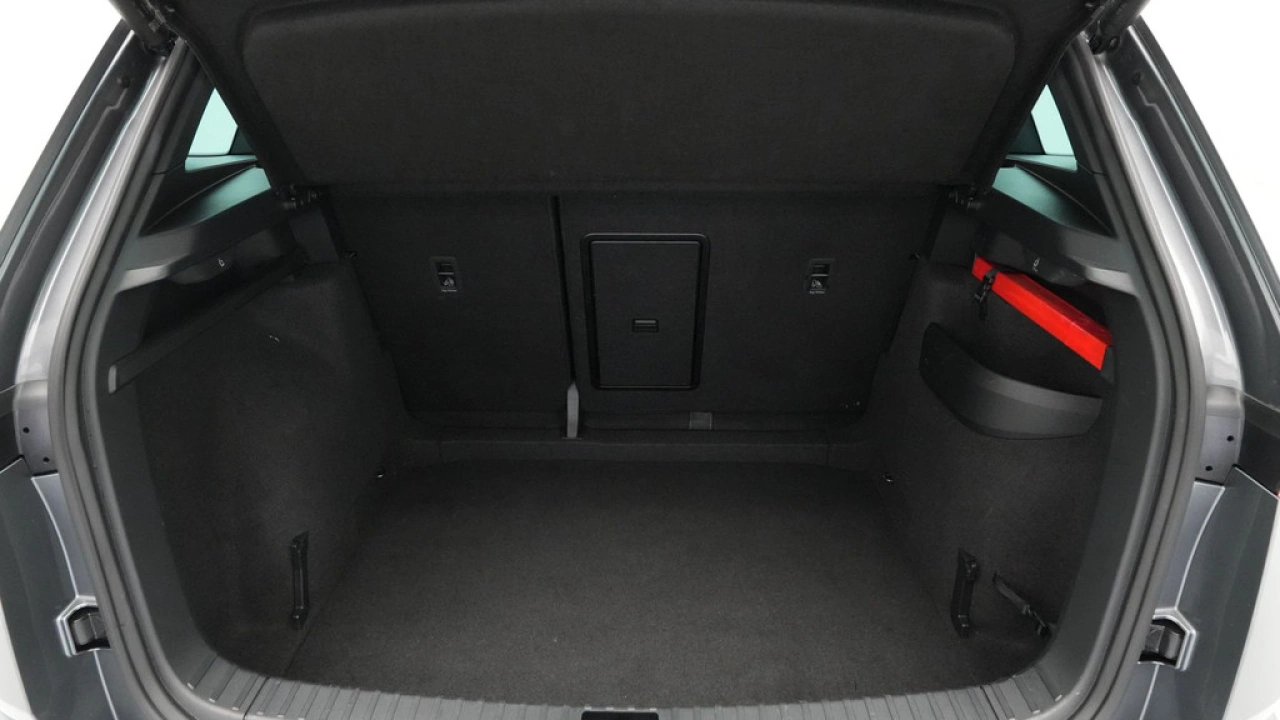 Škoda Karoq 1.5 TSI ACT 150pk DSG Sportline Business