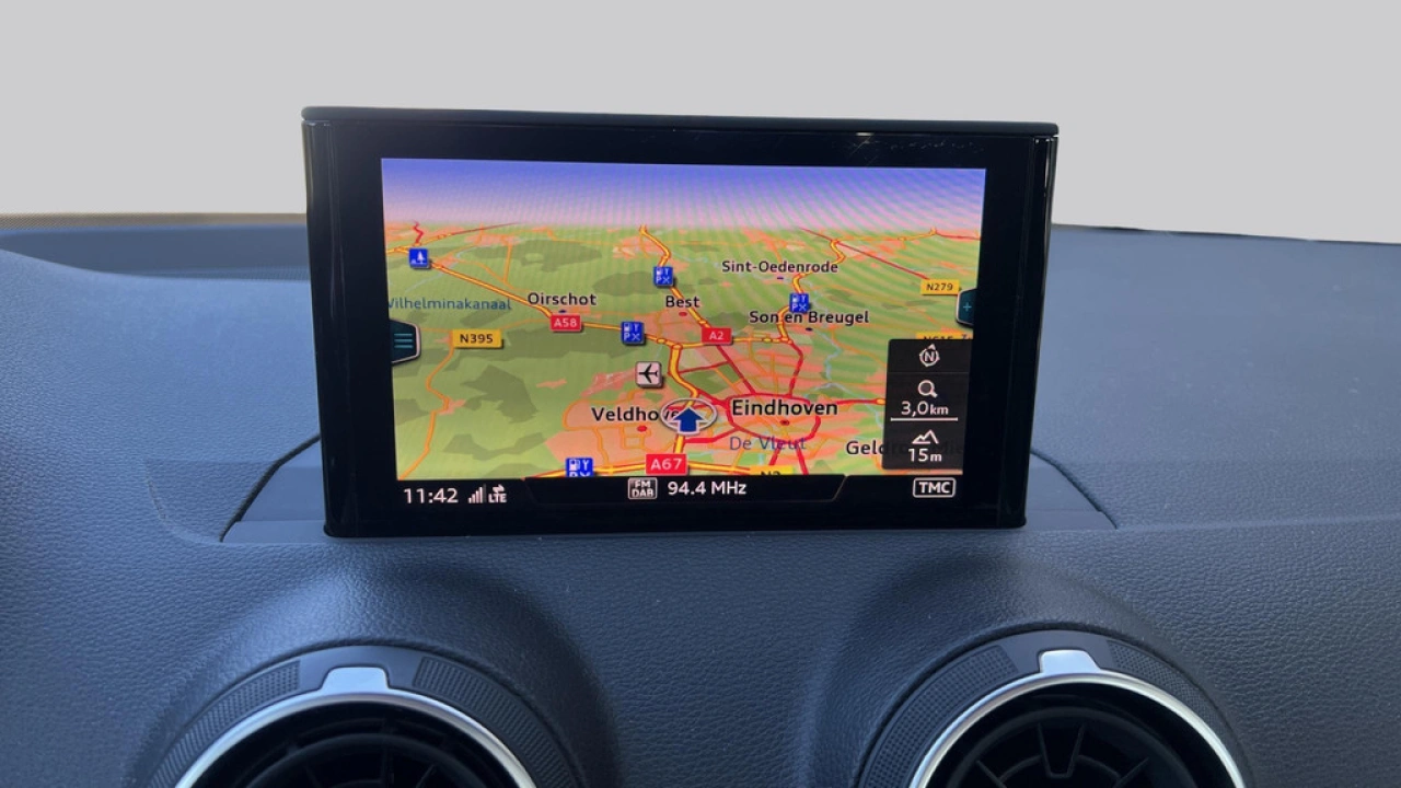 Audi Q2 30 TFSI 116PK Epic / DAB radio / Navigatie / Smartphone Interface