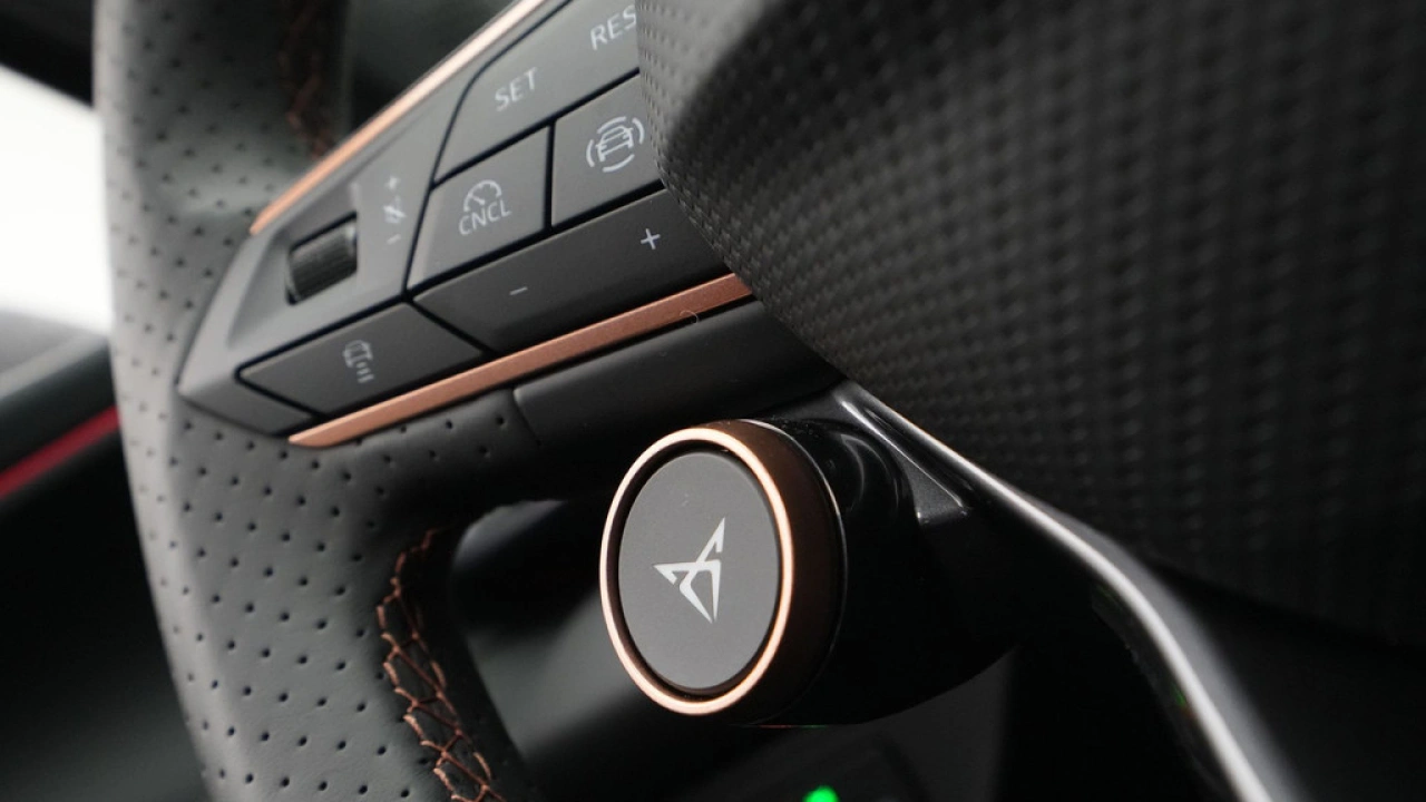 CUPRA Terramar 1.5 TSI 272pk e-Hybrid VZ Performance