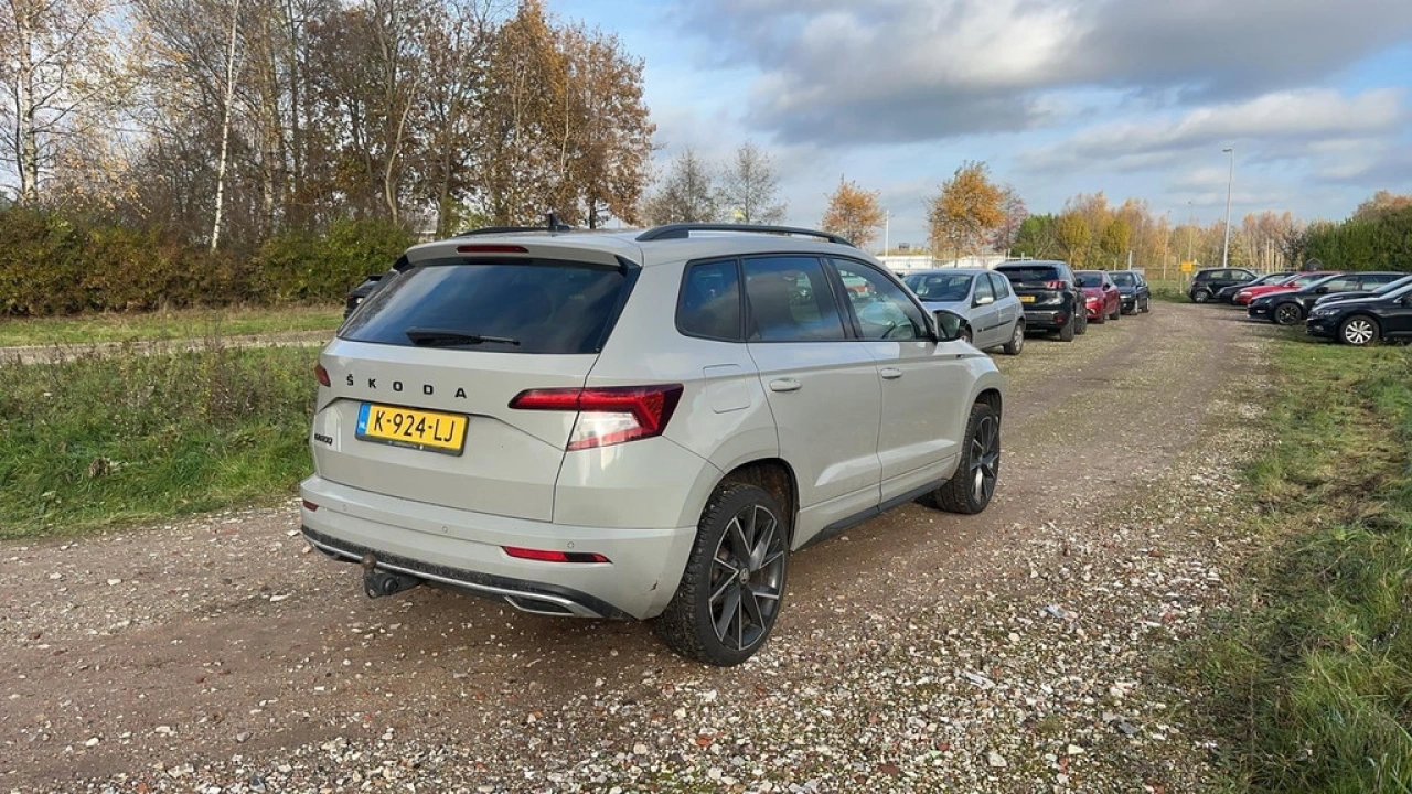 Škoda Karoq 1.5 TSI ACT Sportline Business