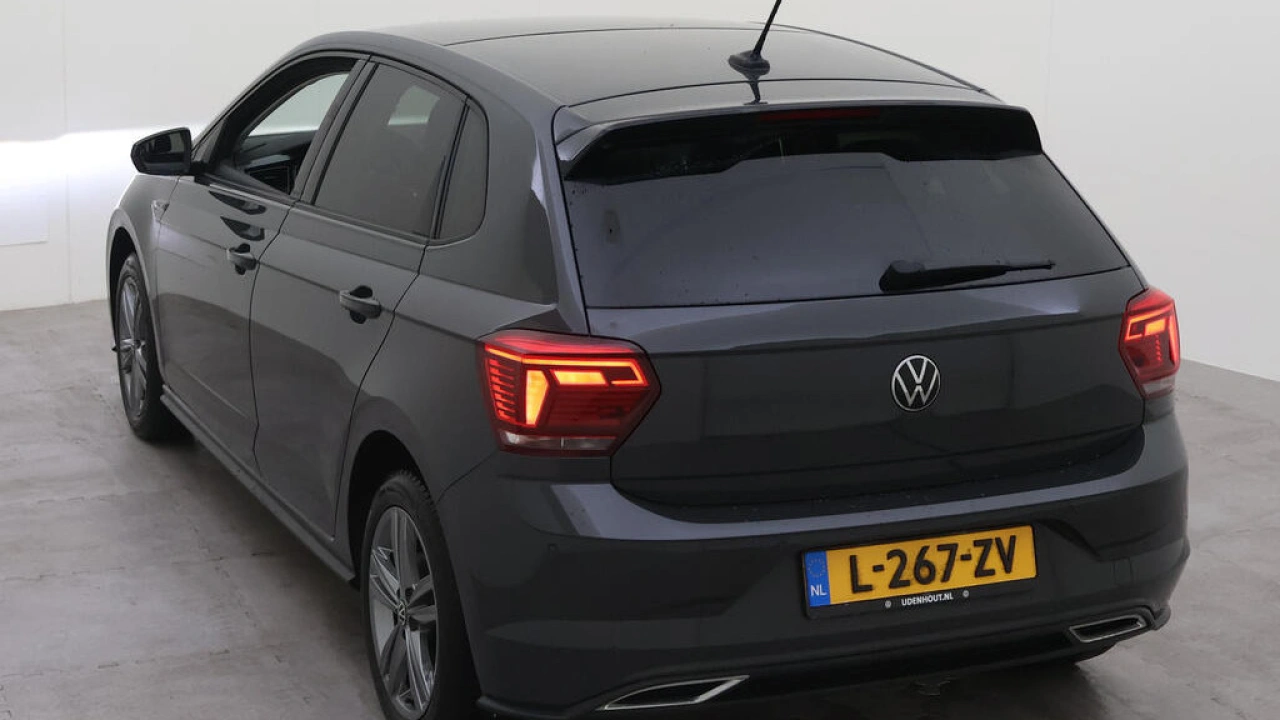 Volkswagen Polo 1.0 TSI Highline Business R | Panoramadak | Nieuw binnen |