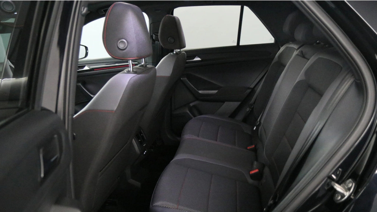 Volkswagen T-Roc 1.5 TSI 150pk Sport Business R DSG