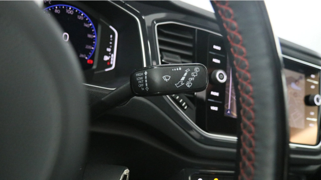 Volkswagen T-Roc 1.5 TSI 150pk Sport Business R DSG