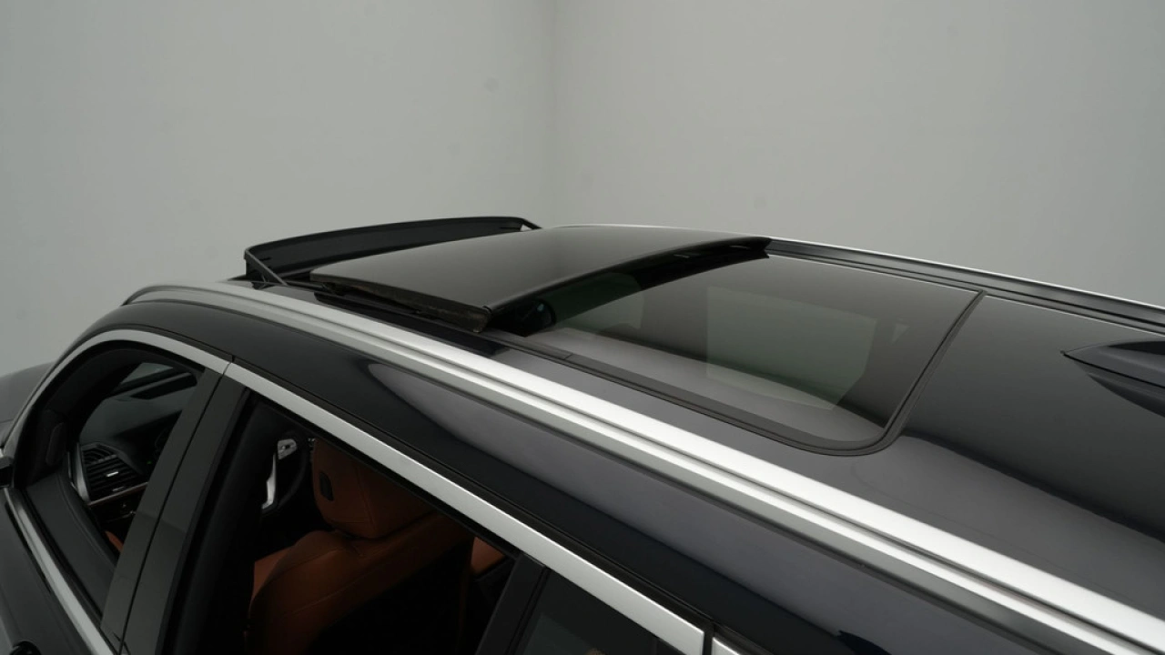 BMW iX3 High Executive 80 kWh 285pk