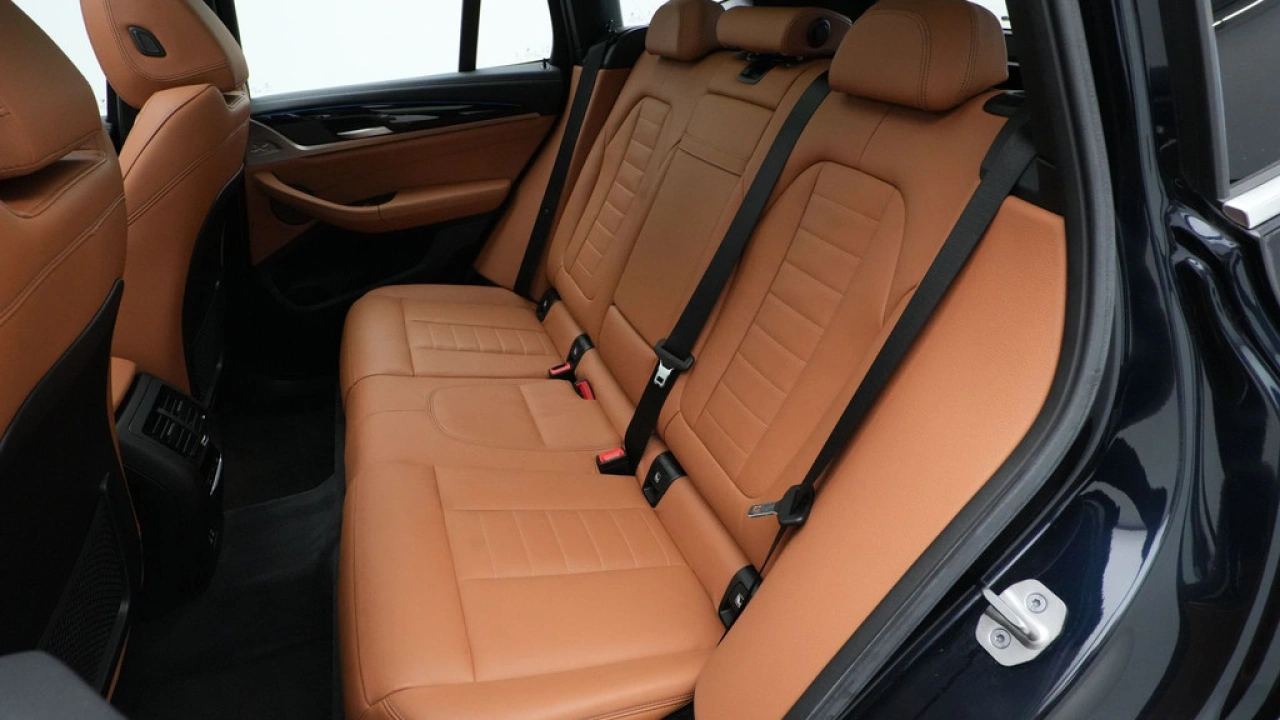BMW iX3 High Executive 80 kWh 285pk