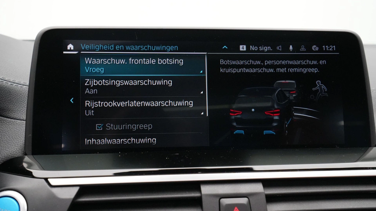 BMW iX3 High Executive 80 kWh 285pk