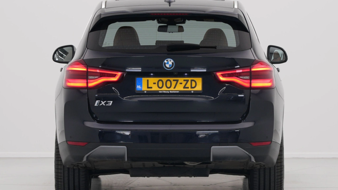 BMW iX3 High Executive 80 kWh 285pk