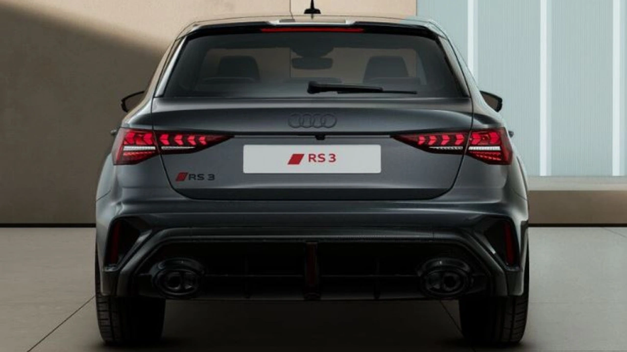 Audi RS 3 SPORTBACK 2.5 TFSI RS 3 quattro | Sportuitlaat | Leder Honingraat | Panorama | Adapt. onderstel |