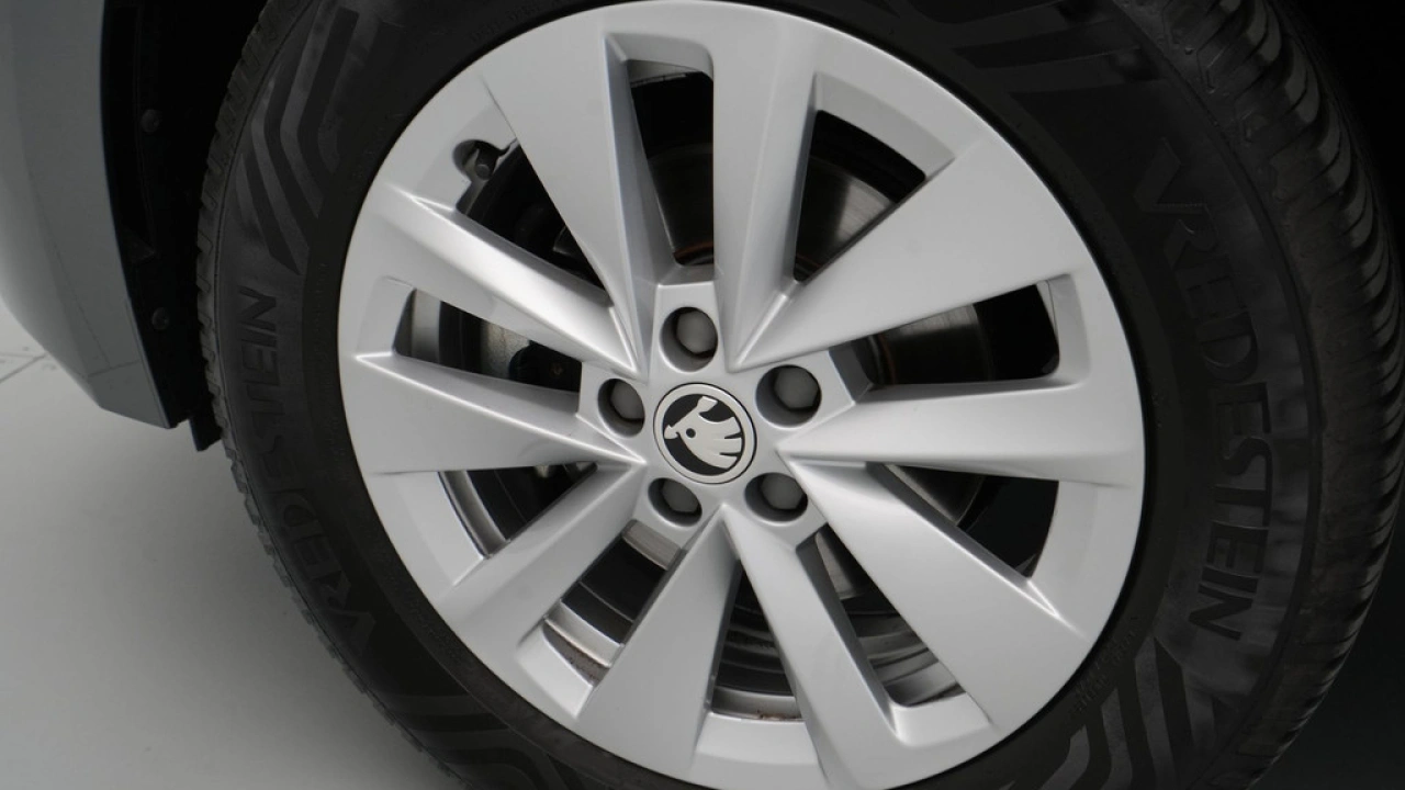 Škoda Kamiq 1.0 TSI Sport Business