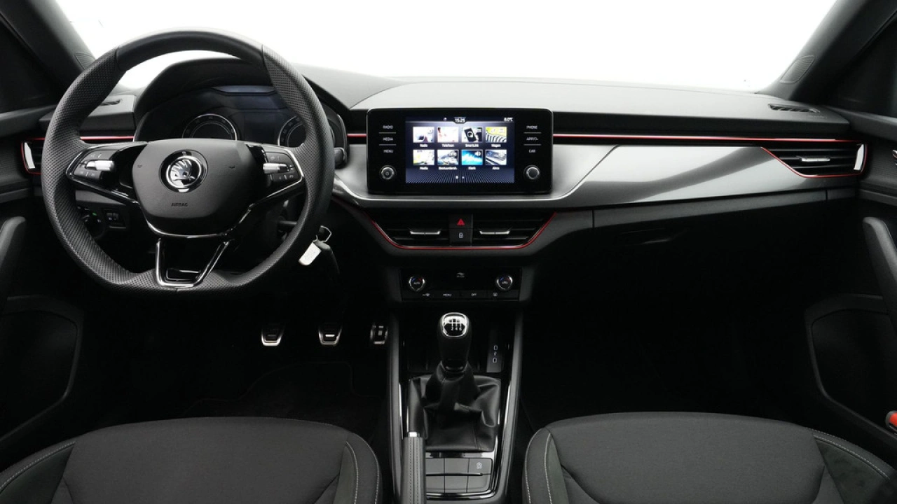 Škoda Kamiq 1.0 TSI Sport Business