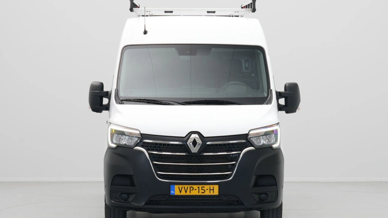 Renault Master T35 2.3 dCi 135 L2H2 Work Edition