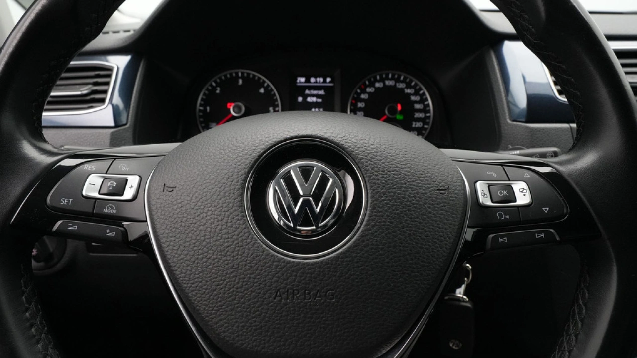 VW Bedrijfswagens Caddy 2.0 TDI L1H1 BMT Highline C-Edition